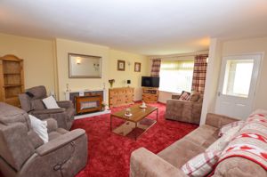 Lounge- click for photo gallery